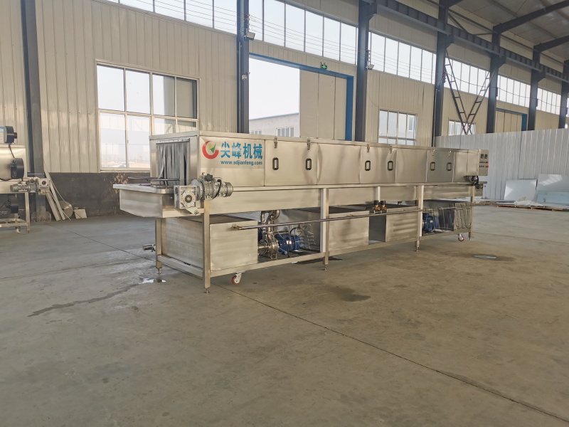 食品周轉(zhuǎn)箱清洗機(jī)器